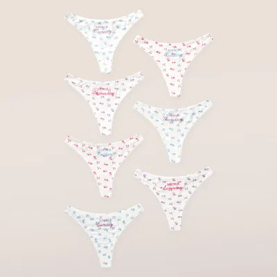 Lounge Print In White