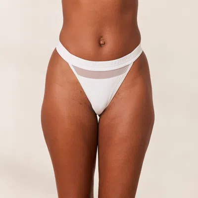 Lounge White In Neutral