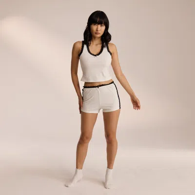 Lounge White