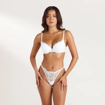 Lounge White