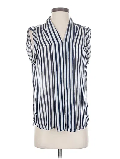 Pre-owned Love 21 Sleeveless Blouse In Blue