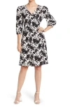 LOVE BY DESIGN LOVE BY DESIGN AMELIA RUCHED WRAP DRESS