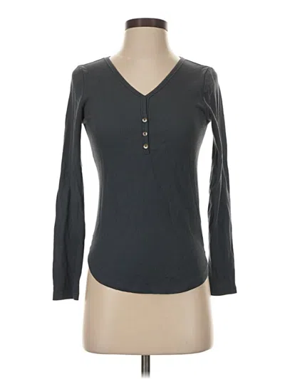 Pre-owned Love By Gap Long Sleeve Top Gray V-neck Tops