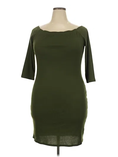 Pre-owned Love J Casual Dress In Green