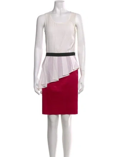 Pre-owned Love Moschino Crew Neck Knee-length Dress In Pink