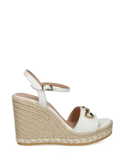 Love Moschino Heart-plaque Wedge Sandals In White