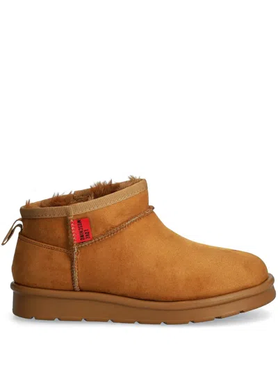 Love Moschino Logo-patch Boots In 褐色
