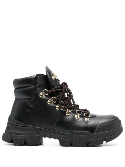 Love Moschino Logo-plaque Lace-up Ankle Boots In Black