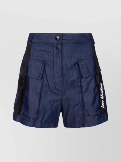 Love Moschino Pocketed Belted Cargo Shorts In Blue