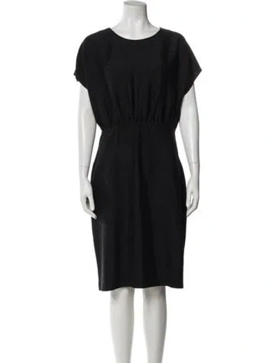 Pre-owned Love Moschino Scoop Neck Knee-length Dress In Black