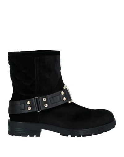 Love Moschino Ankle Boots In Black