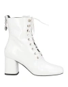 LOVE MOSCHINO LOVE MOSCHINO WOMAN ANKLE BOOTS WHITE SIZE 8 TEXTILE FIBERS