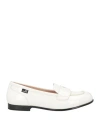 Love Moschino College15 Vernice Loafers In White