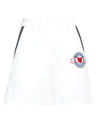 Love Moschino Logo-embroidered Shorts In White