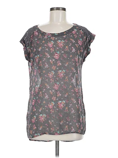 Pre-owned Love On A Hanger Short Sleeve Top Gray Scoop Neck Tops