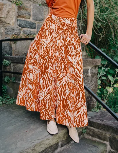 LOVE THE LABEL CRYSTAL SKIRT