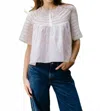 Love The Label Katrina Short Sleeve Top In White Swan In Gray