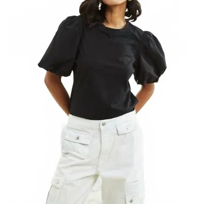 Love The Label Lali Short Sleeve Tee In Black