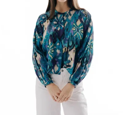 LOVE THE LABEL LAVINA BILLOWED SLEEVES TOP IN SYMPHONIC IKAT PRINT
