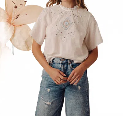 Love The Label Preston Top In Floral In Neutral