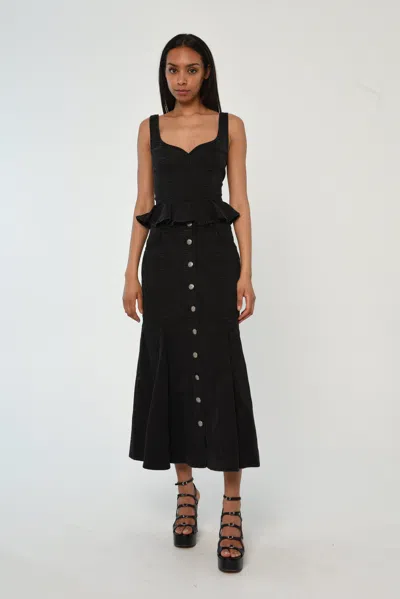 Love The Label Romeo Top In Black