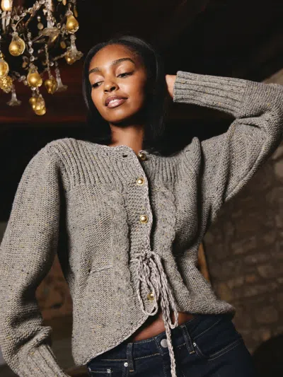 Love The Label Victorian Sweater In Gray