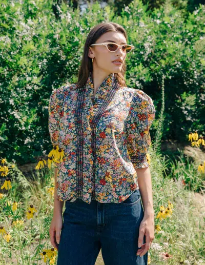 Love The Label Zuri Top Short Sleeve In Multi