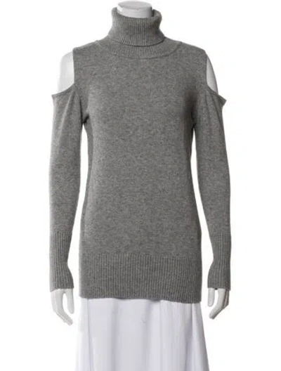 Pre-owned Love Token Turtleneck Sweater In Gray