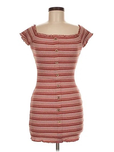 Pre-owned Love Tree Casual Dress In Burgundy