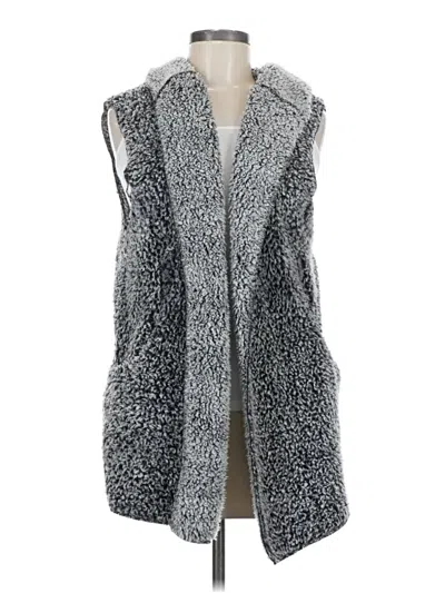 Pre-owned Love Tree Faux Fur Vest In Gray