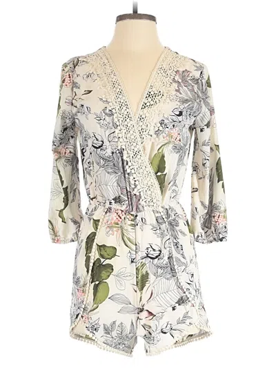 Pre-owned Love Tree Romper In White