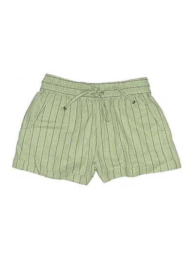 Pre-owned Love Tree Shorts In Green