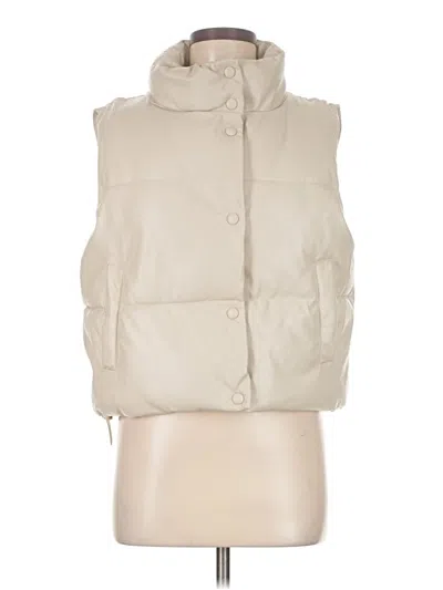 Pre-owned Love Tree Vest In Ivory