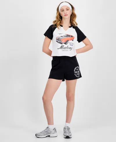 Love Tribe Juniors' Ford Pull-on Mid-rise Shorts In Black