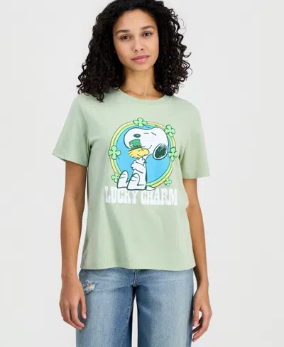 Love Tribe Juniors' Lucky Charm Snoopy T-shirt In Green