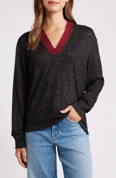 Loveappella Hooded V-neck Pullover In Black/burgundy
