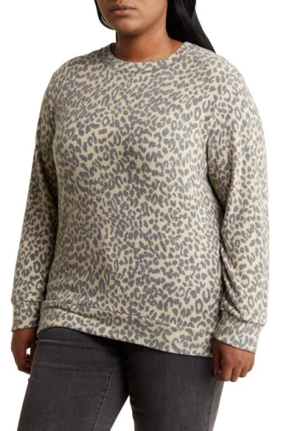 Loveappella Loveapella Brushed Leopard Print Long Sleeve Crewneck Top In Camel/black