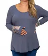 Lovely Melody Dawn Patterned Cuff Ribbed Knit Top In Navy In Blue