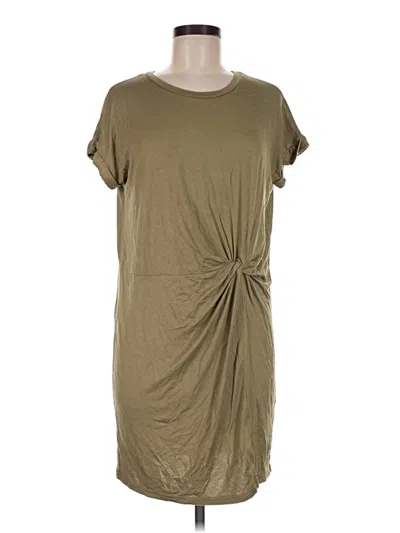 Pre-owned Loveriche Casual Dress In Tan