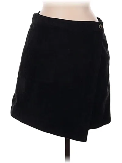 Pre-owned Loveriche Casual Skirt In Black