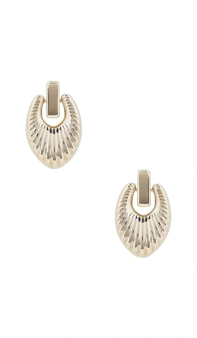 Lovers & Friends Annabel Earrings In Gold