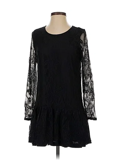 Pre-owned Lovers & Friends Casual Dress In Black