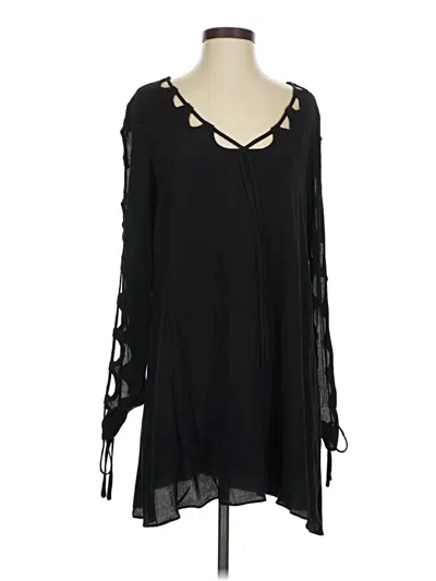 Pre-owned Lovers & Friends Casual Dress In Black
