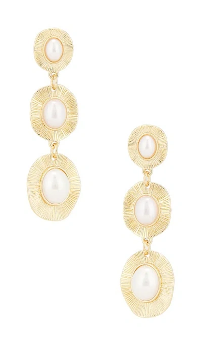 Lovers & Friends Sana Earrings In Gold