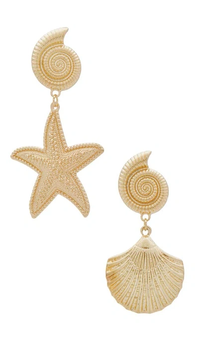 Lovers & Friends Avery Earrings In Gold