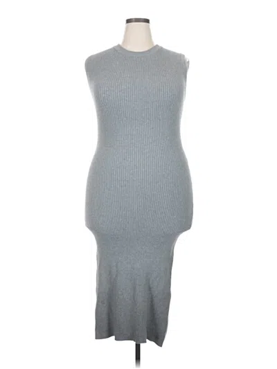 Pre-owned Lovestitch Casual Dress In Gray