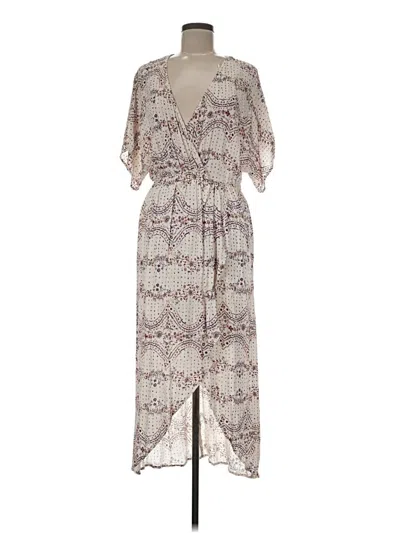 Pre-owned Lovestitch Casual Dress In White