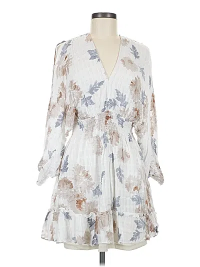 Pre-owned Lovestitch Kimono In Ivory