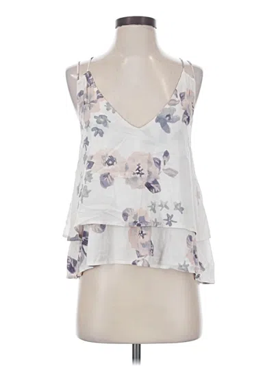 Pre-owned Lovestitch Sleeveless Blouse In White