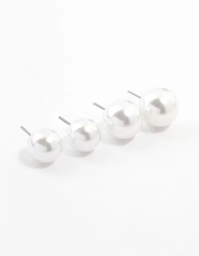 Lovisa Multiple Pearl Plastic Stud Earrings 2-pack In White